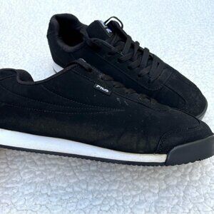 Fila MEZAGO Black Suede “Retro Style” Sneaker Women’s Size 11